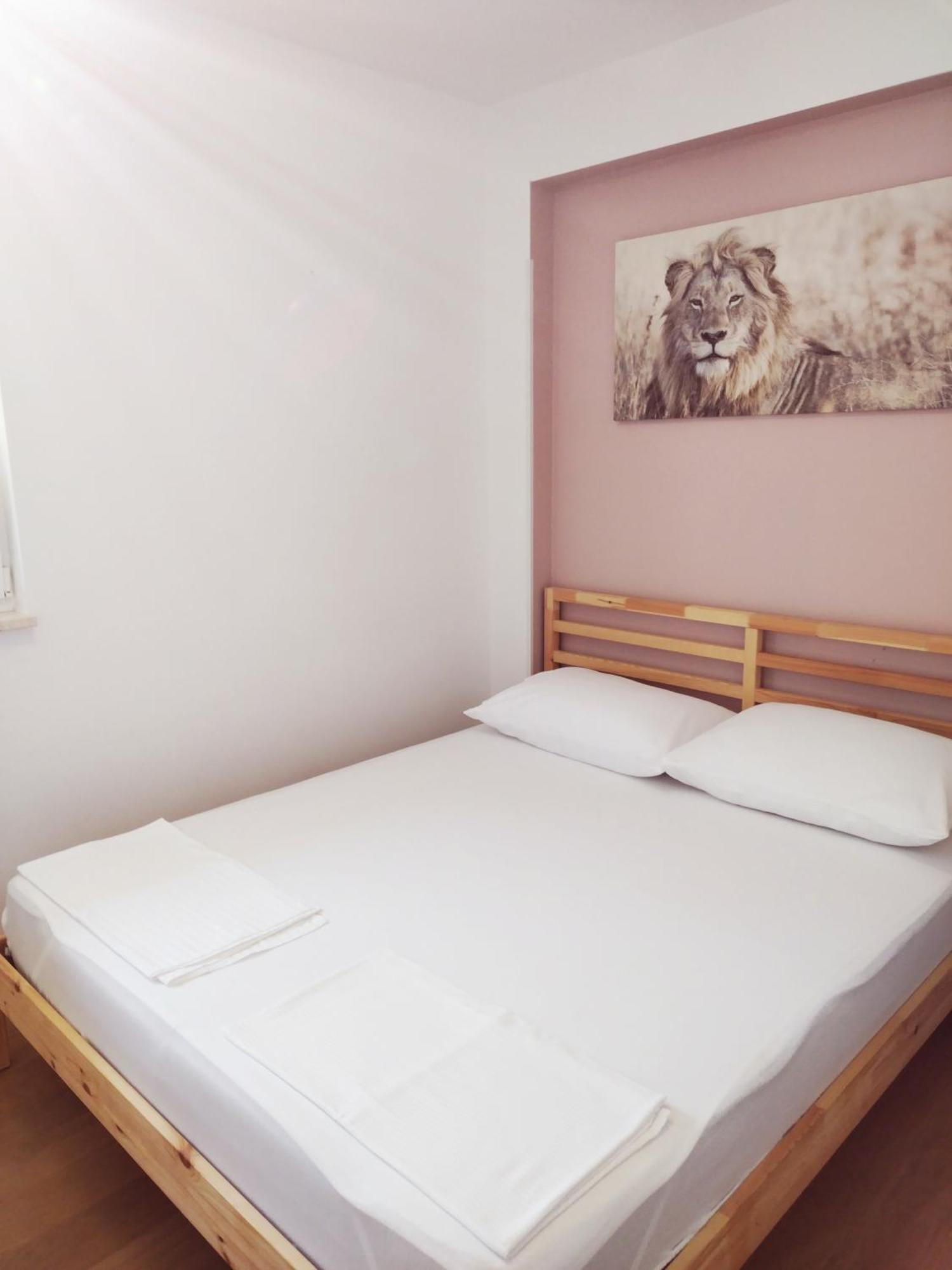Rozalie Apartman *